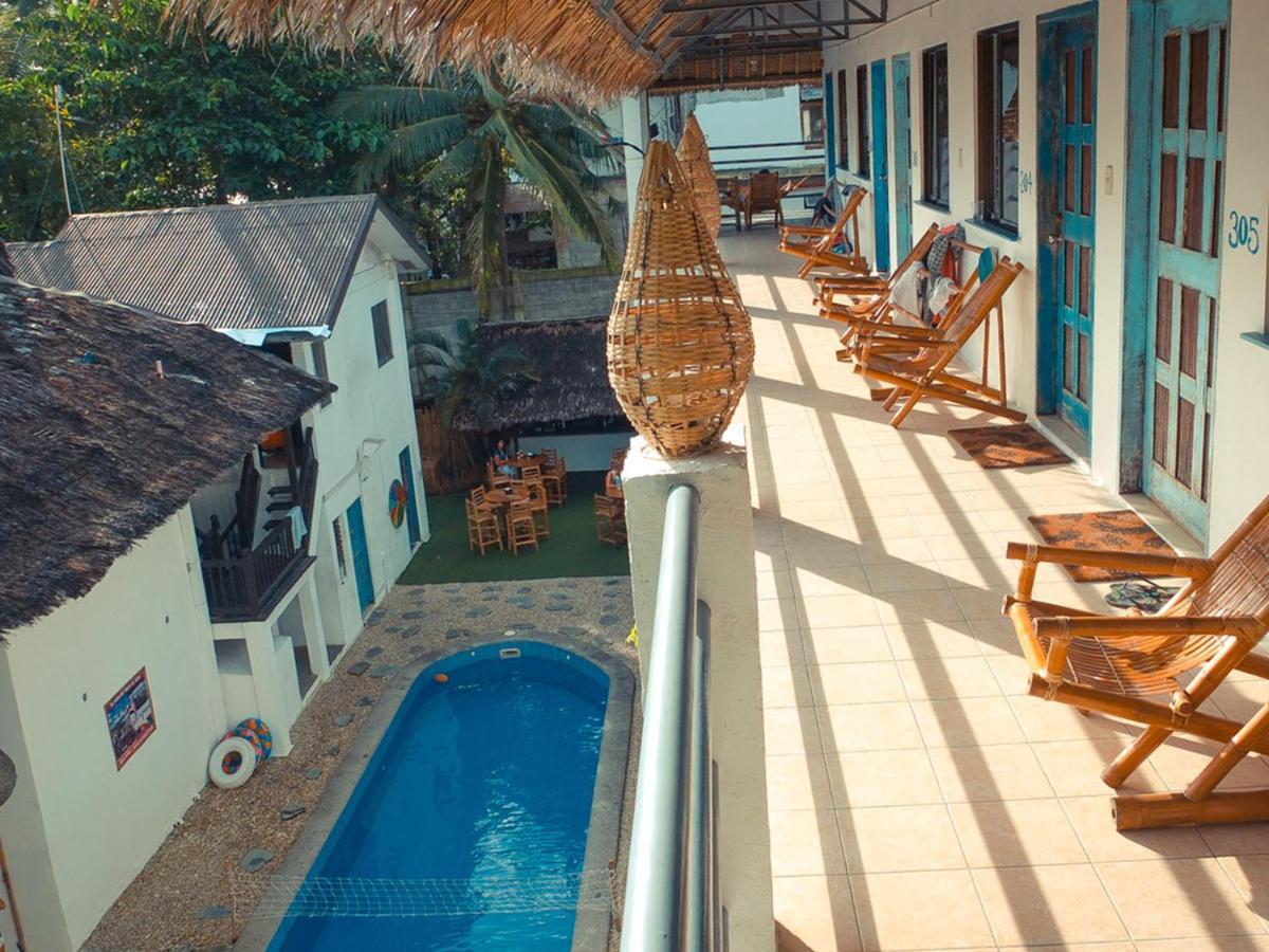 Mad Monkey Hostel Boracay Boracay Island Exterior foto